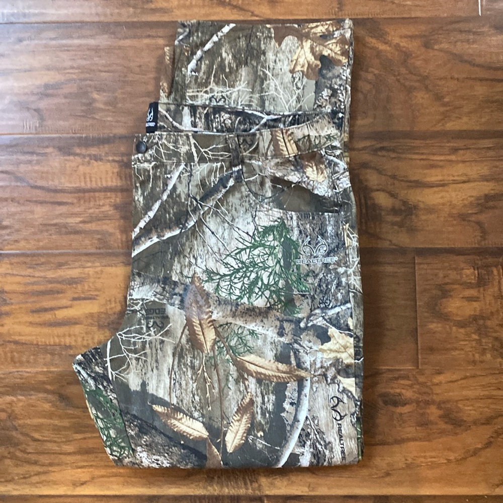 Realtree Camouflage Men's Pants